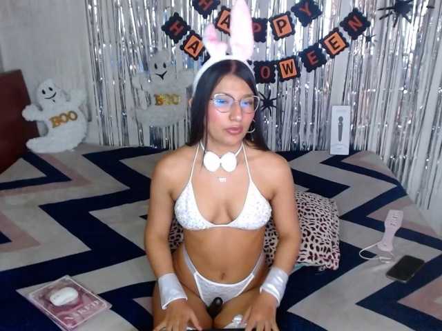 Zoe-lane live cam on BongaCams