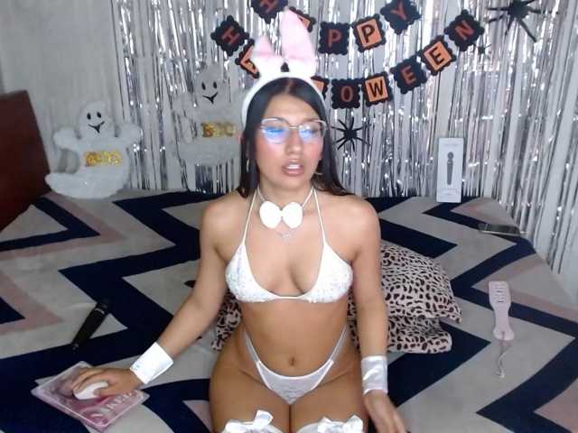 Zoe-lane live cam on BongaCams