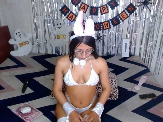 Zoe-lane live cam on BongaCams