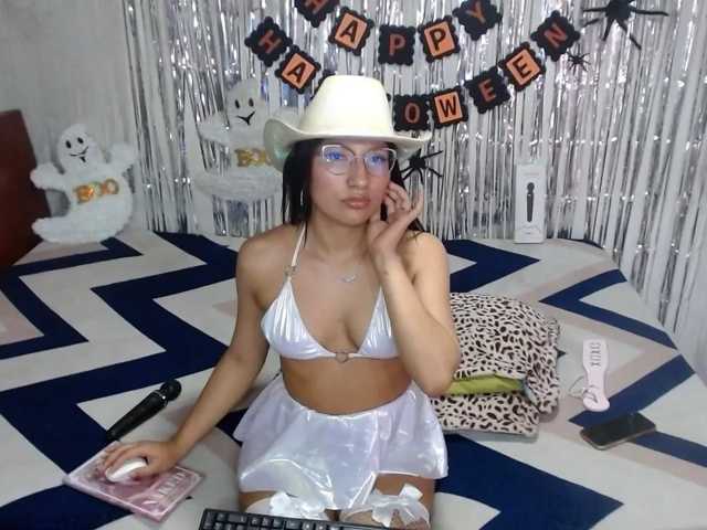Zoe-lane live cam on BongaCams
