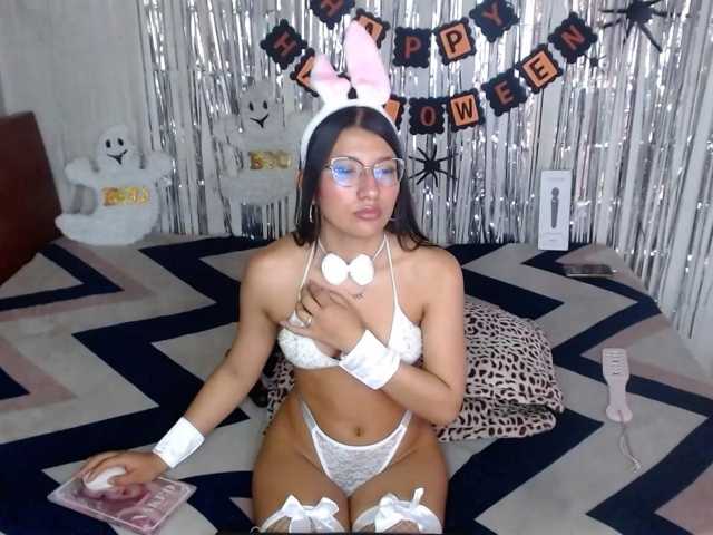 Zoe-lane live cam on BongaCams