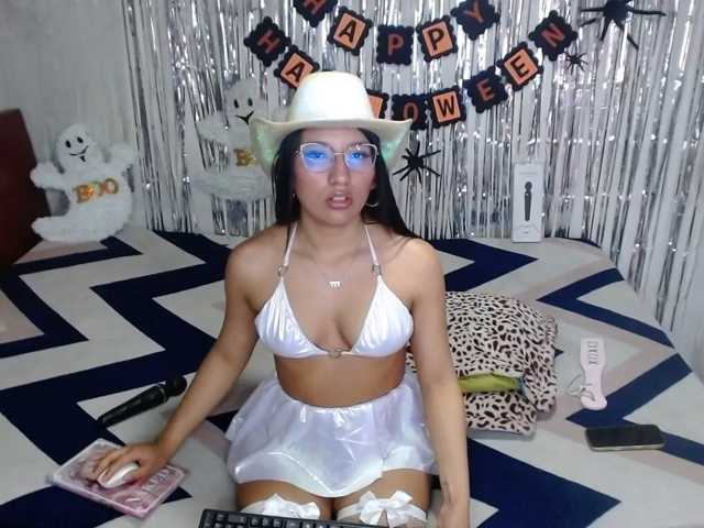 Zoe-lane live cam on BongaCams