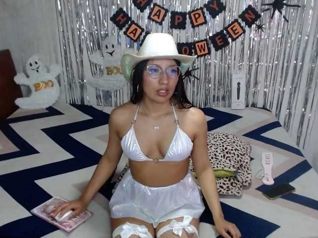 Zoe-lane live cam on BongaCams