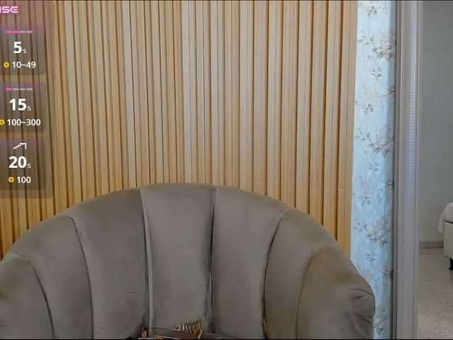 CherryBlushh live cam on BongaCams