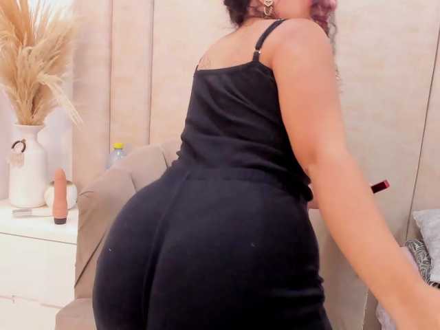 Cherryblushh on Bongacams