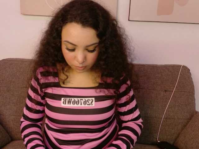 CherryBlushh live cam on BongaCams