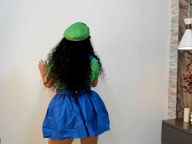 CherryBlushh live cam preview