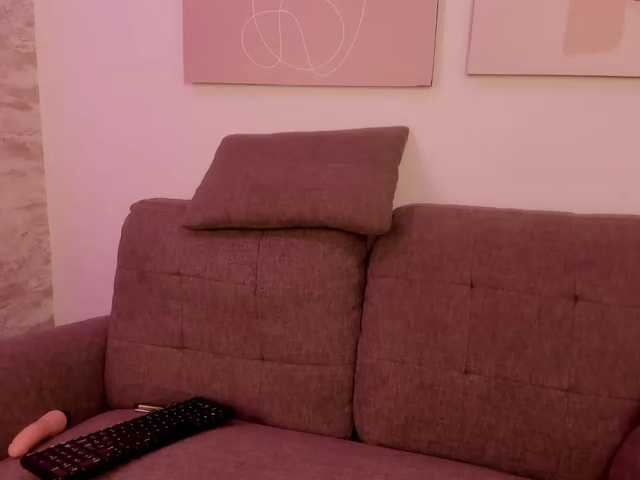 CherryBlushh live cam on BongaCams