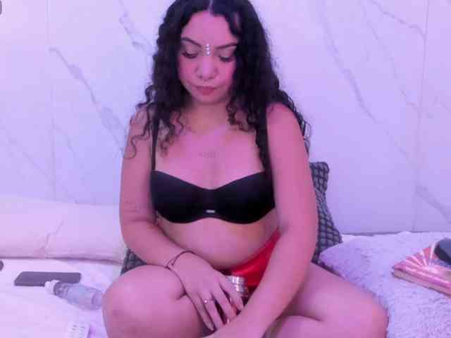 CherryBlushh CherryBlushh