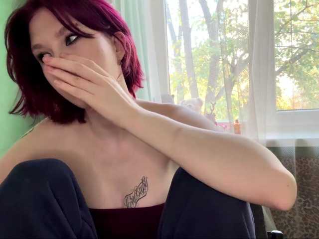 justsayhi, live now on BongaCams
