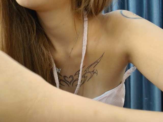 soo-jee live cam on BongaCams