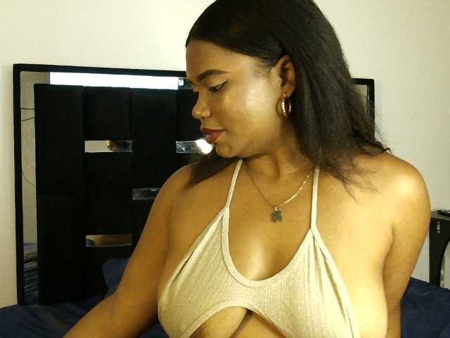 Candace29 webcam