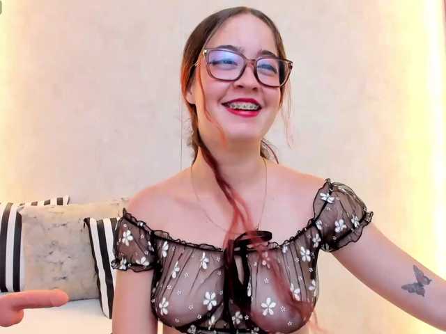 amarha live cam on BongaCams
