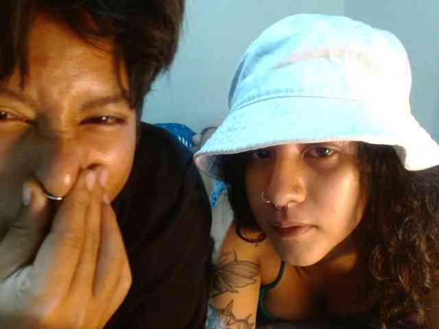 FamilyWoolf webcam