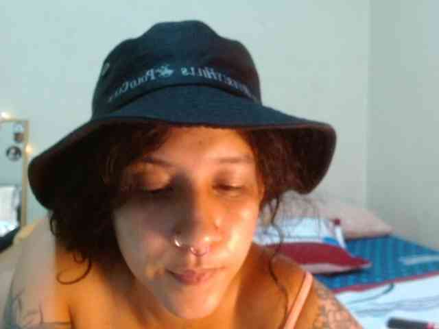 FamilyWoolf webcam