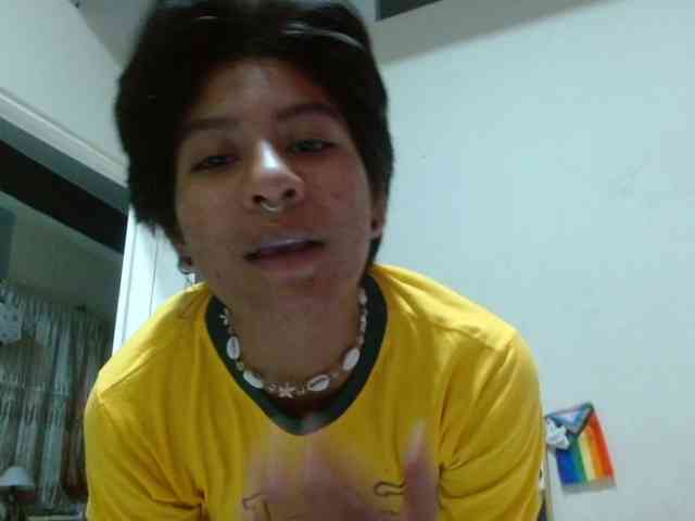 FamilyWoolf webcam