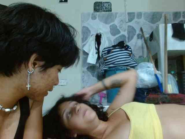FamilyWoolf webcam
