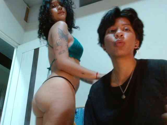 FamilyWoolf webcam