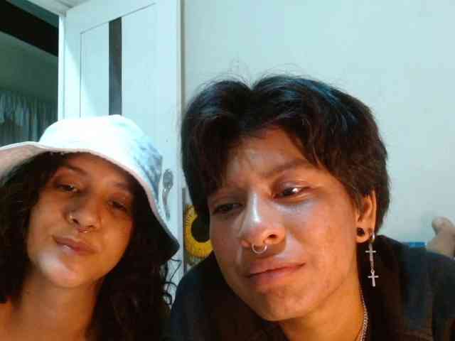 FamilyWoolf webcam