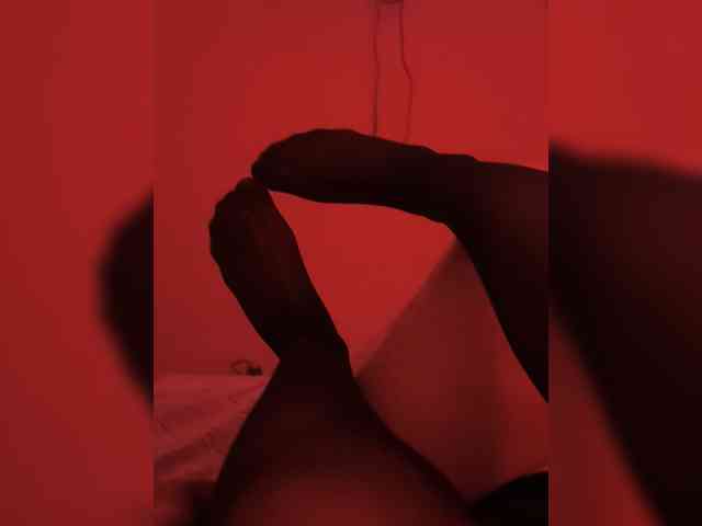 AngelskyDemon webcam