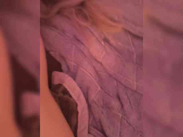 AngelskyDemon webcam