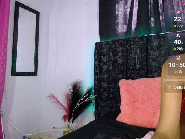 ValentinaRouses webcam