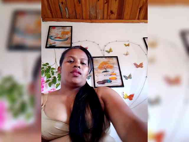 Queencoquine webcam