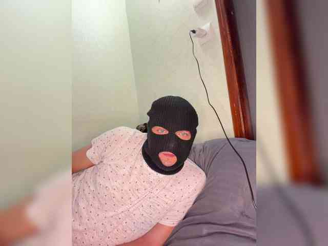 BonyuKlayd webcam