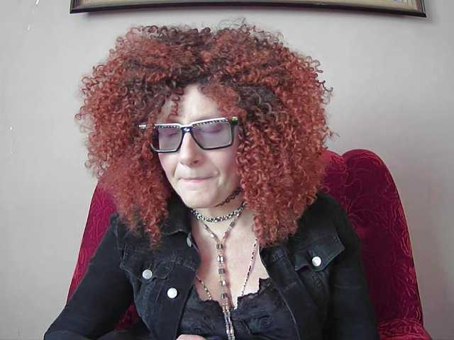 ChristineRed live cam on BongaCams