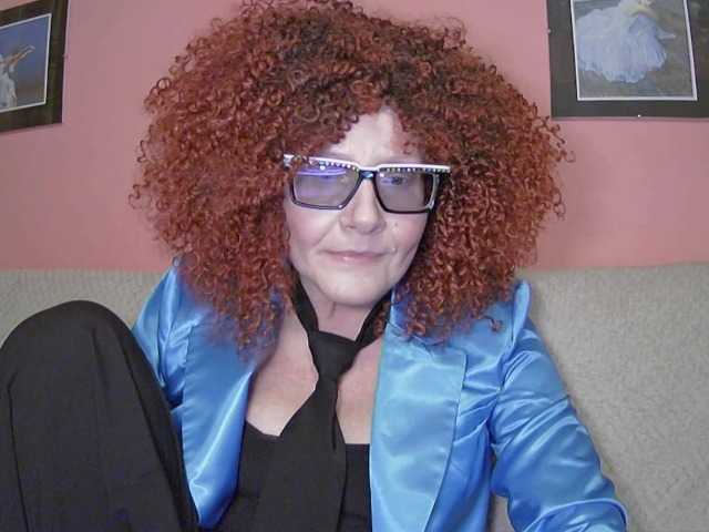 ChristineRed live cam on BongaCams