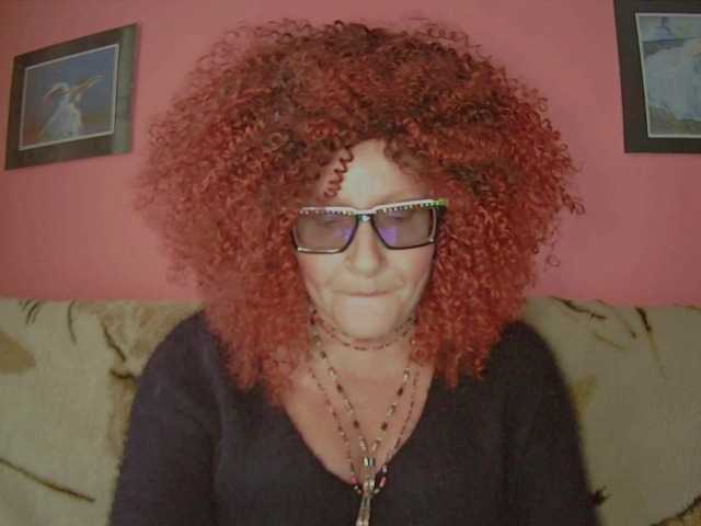 ChristineRed webcam model