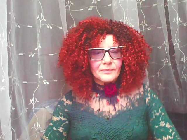 ChristineRed live cam on BongaCams