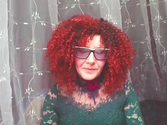 ChristineRed live cam on BongaCams