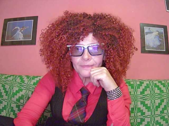 ChristineRed live cam on BongaCams