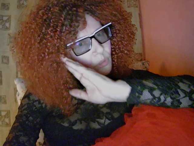 ChristineRed live cam on BongaCams