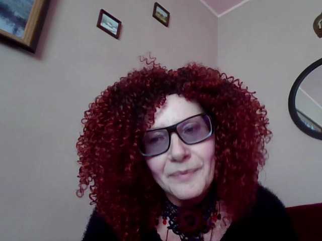 ChristineRed webcam