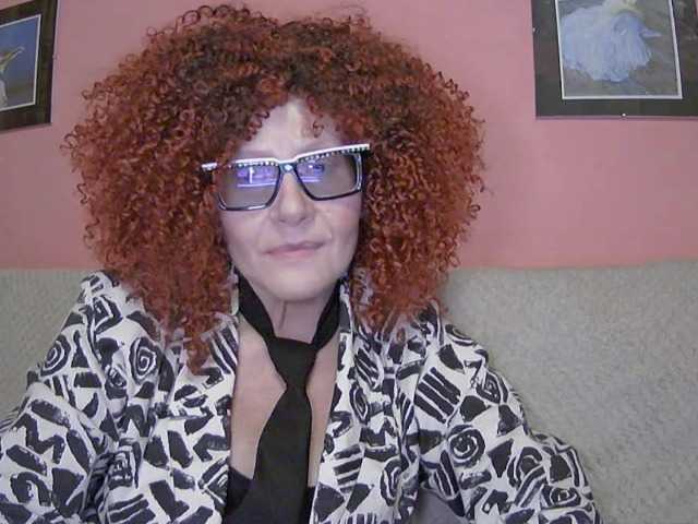 ChristineRed live cam on BongaCams