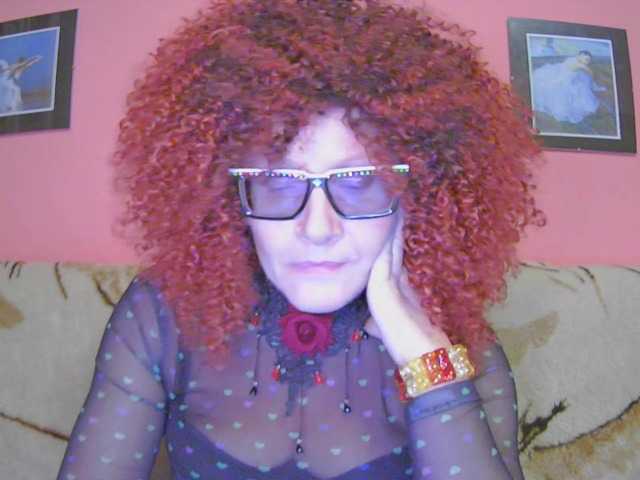 ChristineRed live cam on BongaCams