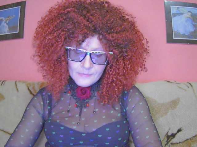 ChristineRed live cam on BongaCams