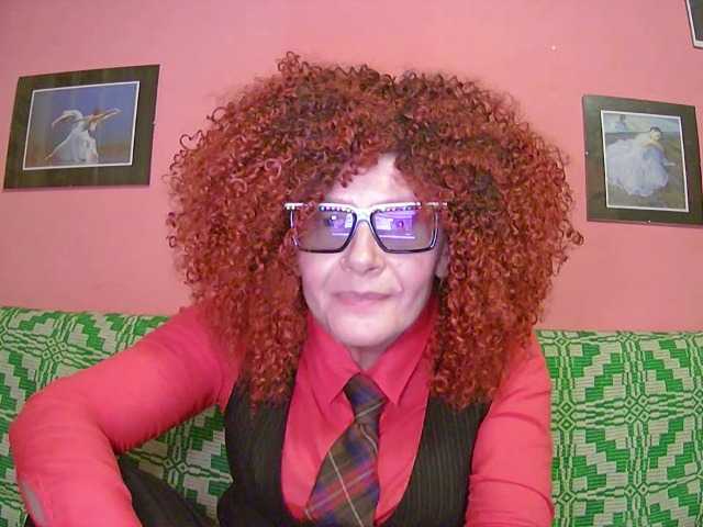 ChristineRed live cam on BongaCams