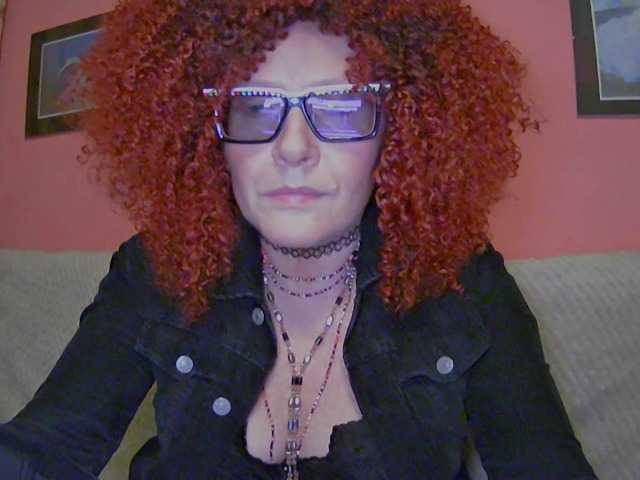 ChristineRed live cam on BongaCams