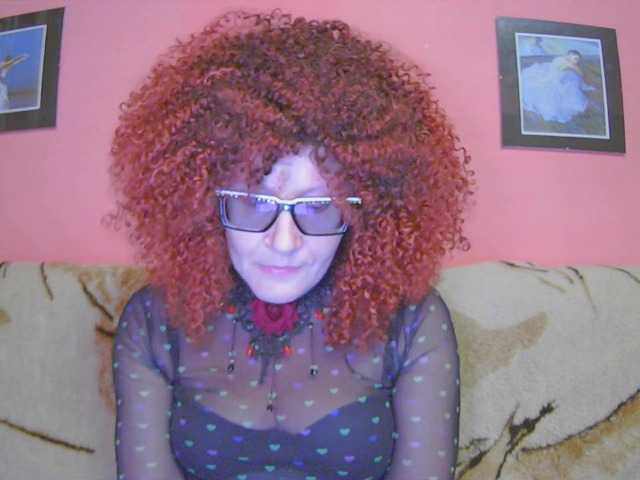 ChristineRed live cam on BongaCams