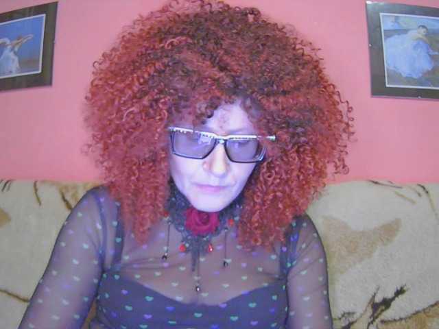 ChristineRed live cam on BongaCams