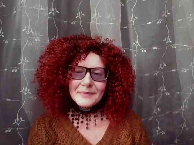 ChristineRed webcam