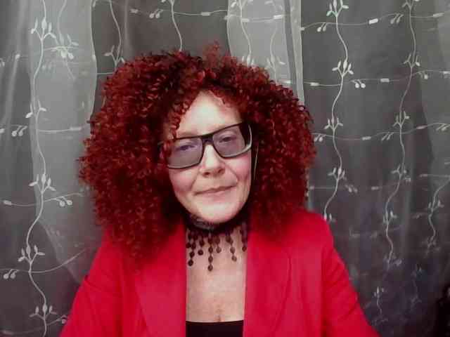 ChristineRed webcam