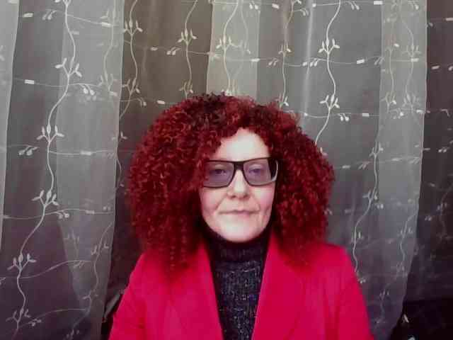 ChristineRed webcam