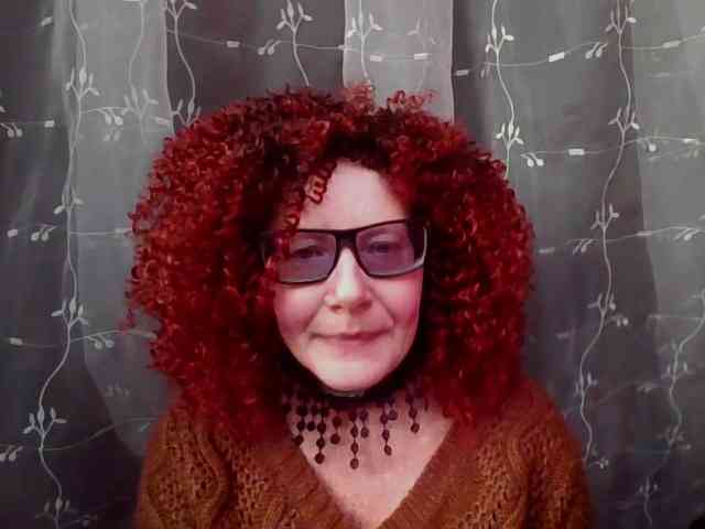 ChristineRed webcam