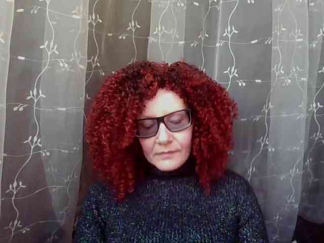ChristineRed webcam