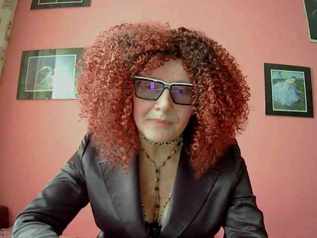 ChristineRed webcam