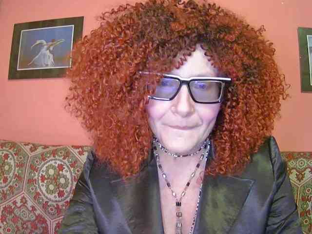 ChristineRed webcam